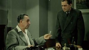 Кадры из фильма За витриной универмага (1956)