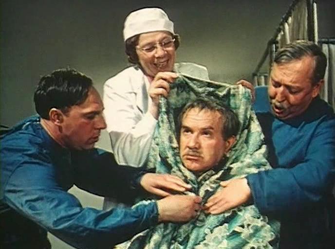 Кадр из фильма Безумный день (1956)