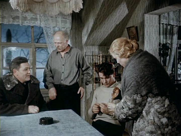Кадр из фильма Разные судьбы (1956)