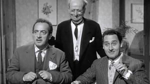 Кадры из фильма Доллары прибыли! / Arrivano i dollari! (1957)