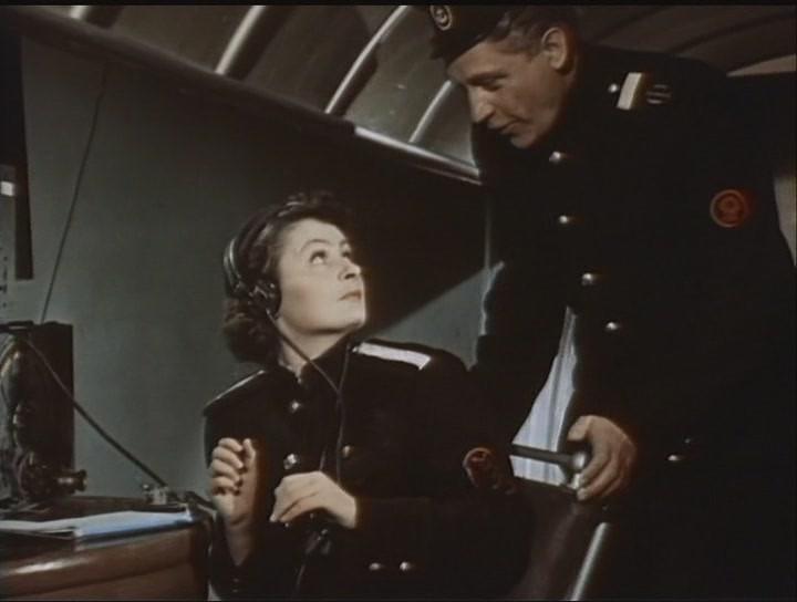 Кадр из фильма Тайна двух океанов (1957)