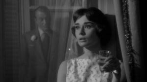 Кадры из фильма Любовь после полудня / Love In The Afternoon (1957)