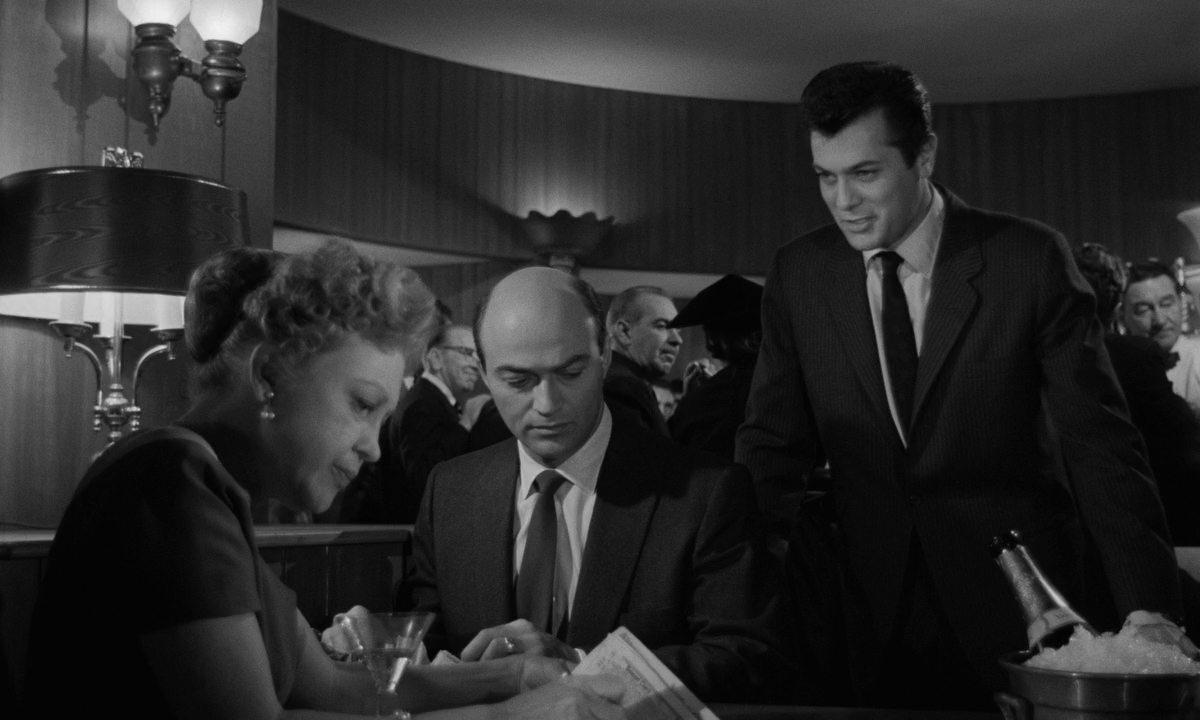 Кадр из фильма Сладкий запах успеха / Sweet Smell of Success (1957)
