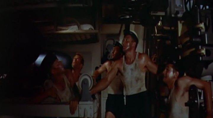 Кадр из фильма Под нами враг / The Enemy below (1957)