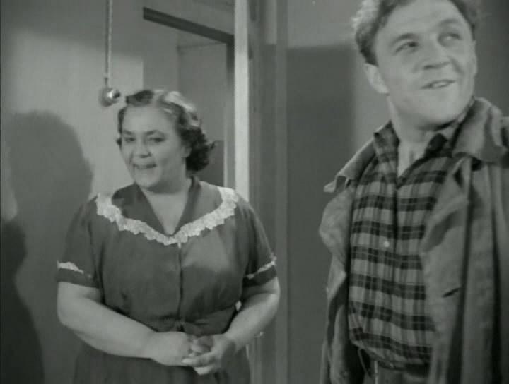 Кадр из фильма Дом в котором я живу (1957)