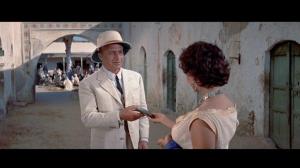 Кадры из фильма Легенда о потерянном / Legend of the Lost (1957)