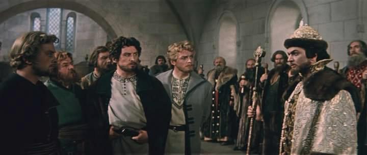 Кадр из фильма Хождение за три моря / Pardesi (1958)