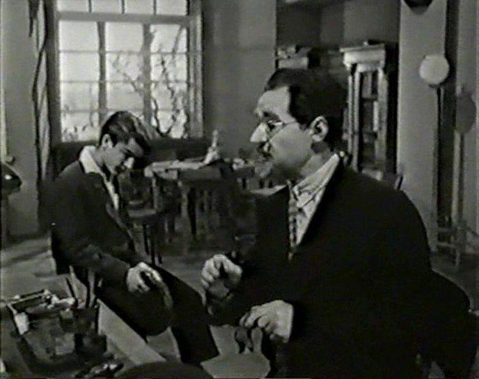 Кадр из фильма Флаги на башнях (1958)