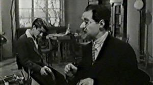 Кадры из фильма Флаги на башнях (1958)
