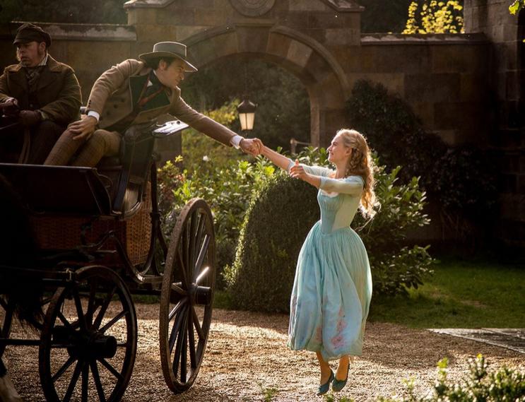 Кадр из фильма Золушка / Cinderella (2015)