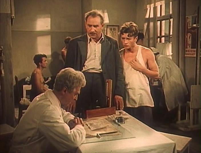 Кадр из фильма Добровольцы (1958)