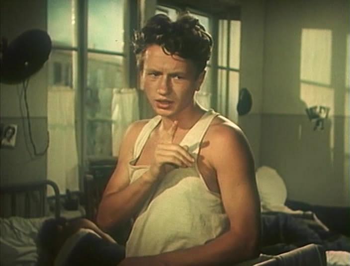 Кадр из фильма Добровольцы (1958)