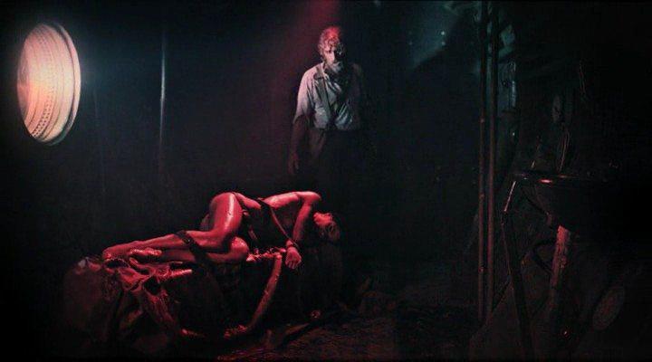 Кадр из фильма Запретная комната / The Forbidden Room (2015)