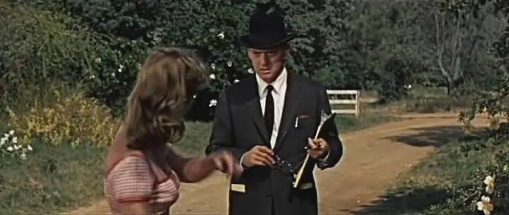 Кадр из фильма Брачная игра / The Mating Game (1959)