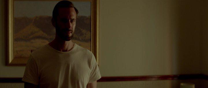 Кадр из фильма Чужая страна / Strangerland (2015)