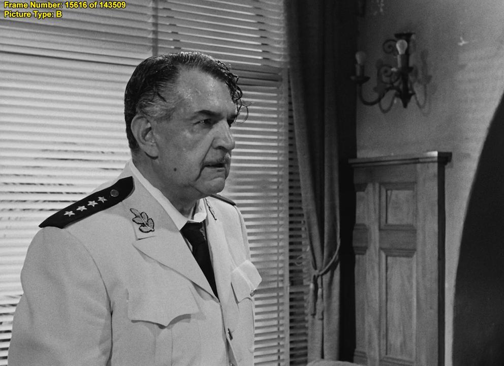 Кадр из фильма Лихорадка приходит в Эль-Пао / La fièvre monte à El Pao (1959)