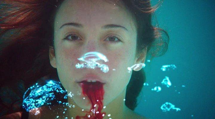 Кадр из фильма Неупокоенная / Dark Summer (2015)