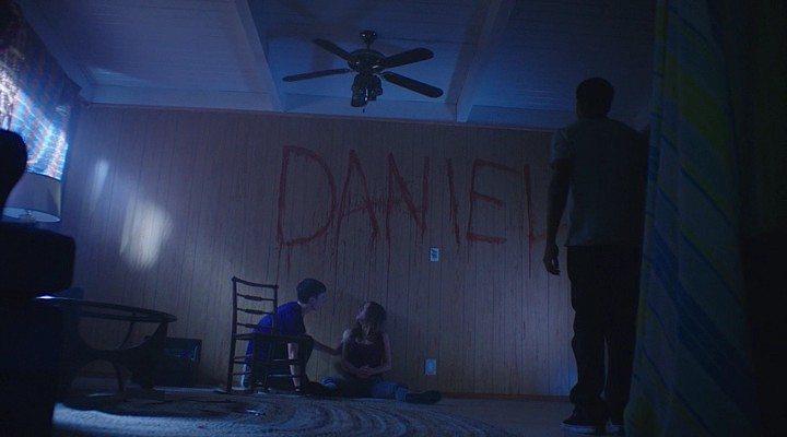 Кадр из фильма Неупокоенная / Dark Summer (2015)