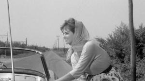 Кадры из фильма Девушка с чемоданом / La ragazza con la valigia (1960)
