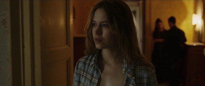 Кадр из фильма Ожидание / L'attesa (2015)