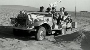 Кадры из фильма Такси до Тобрука / Un taxi pour Tobrouk (1960)