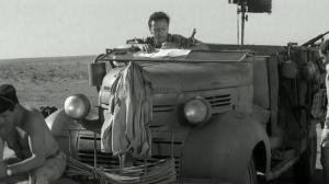 Кадры из фильма Такси до Тобрука / Un taxi pour Tobrouk (1960)