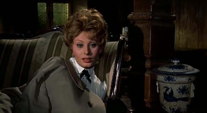 Кадр из фильма Дыхание скандала / A Breath Of Scandal (1960)