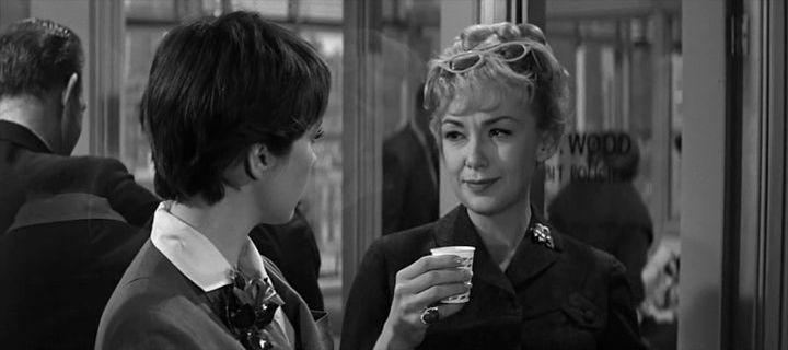 Кадр из фильма Квартира / The Apartment (1960)