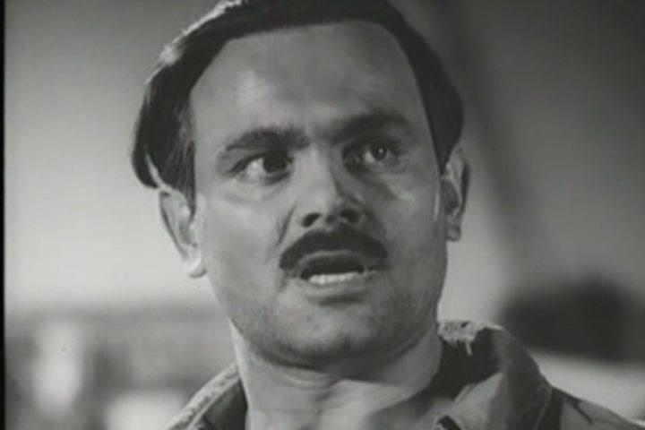 Кадр из фильма Человек меняет кожу (1960)