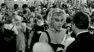 Кадры из фильма Смех Джойи / Risate di gioia (1960)