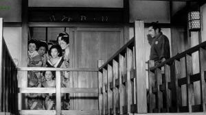 Кадры из фильма Телохранитель / Yojimbo (1961)