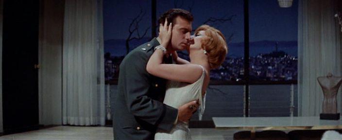 Кадр из фильма Нагими мы приходим в этот мир / Go Naked in the World (1961)
