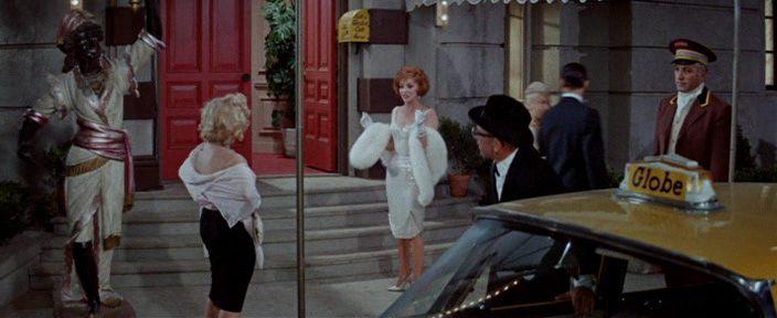 Кадр из фильма Нагими мы приходим в этот мир / Go Naked in the World (1961)
