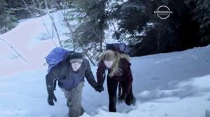 Кадры из фильма Ледяная угроза / Christmas Icetastrophe (2014)