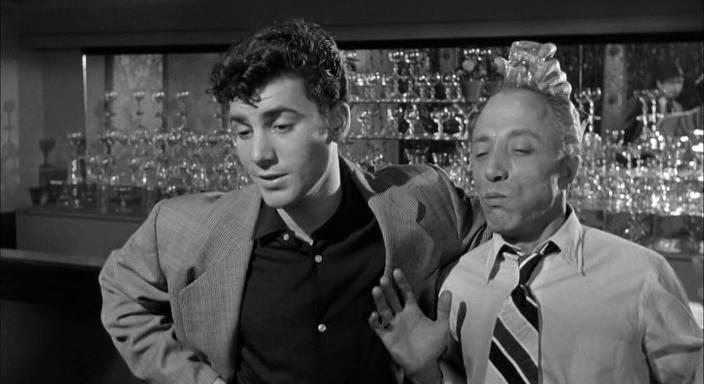 Кадр из фильма Бешеный пес Колл / Mad Dog Coll (1961)