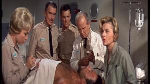 Кадры из фильма Путешествие на дно моря / Voyage to the Bottom of the Sea (1961)