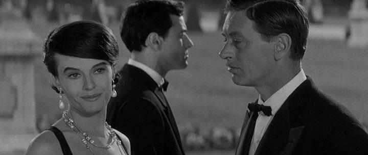 Кадр из фильма В прошлом году в Мариенбаде / L'année dernière à Marienbad (1961)