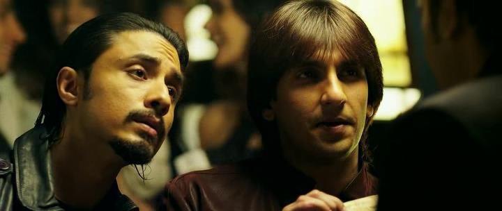 Кадр из фильма Прямо в сердце / Kill Dil (2014)