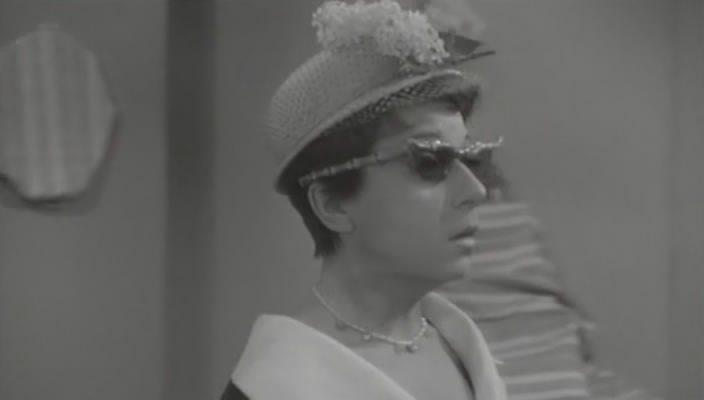 Кадр из фильма В воде, в которой пузыри / Dans l'eau qui fait des bulles (1961)