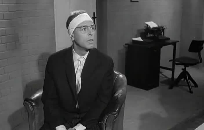 Кадр из фильма Агент поневоле / Diesmal muß es Kaviar sein (1961)