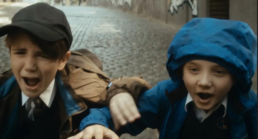 Кадр из фильма Тайна тёмной комнаты (2014)
