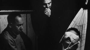 Кадры из фильма Взлётная полоса / La jetée (1962)