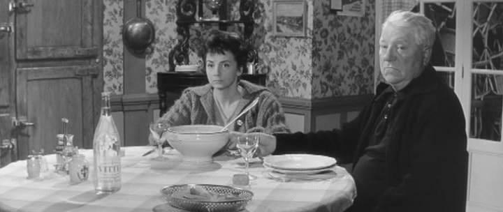 Кадр из фильма Обезьяна зимой / Un singe en hiver (1962)