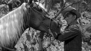 Кадры из фильма Одинокие отважны / Lonely Are the Brave (1962)