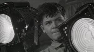 Кадры из фильма Когда разводят мосты (1962)