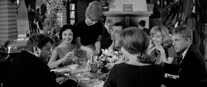 Кадр из фильма Воскресенья в Виль-д'Эвре / Les dimanches de Ville d'Avray (1962)
