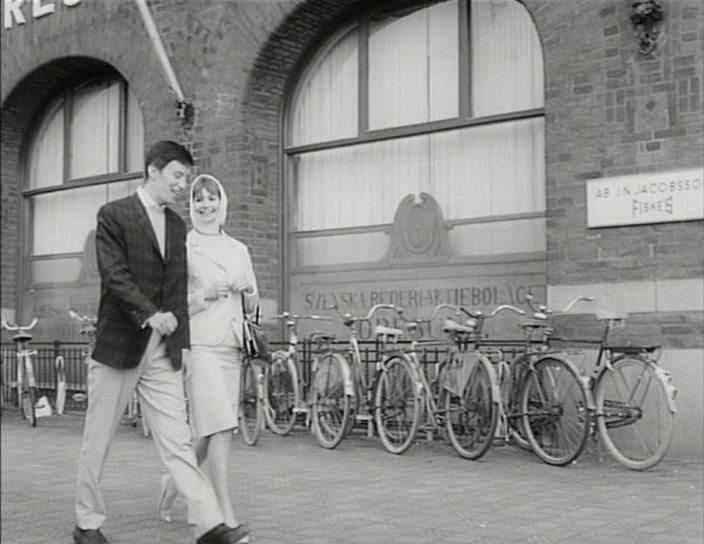 Кадр из фильма Детская коляска / Barnvagnen (1963)