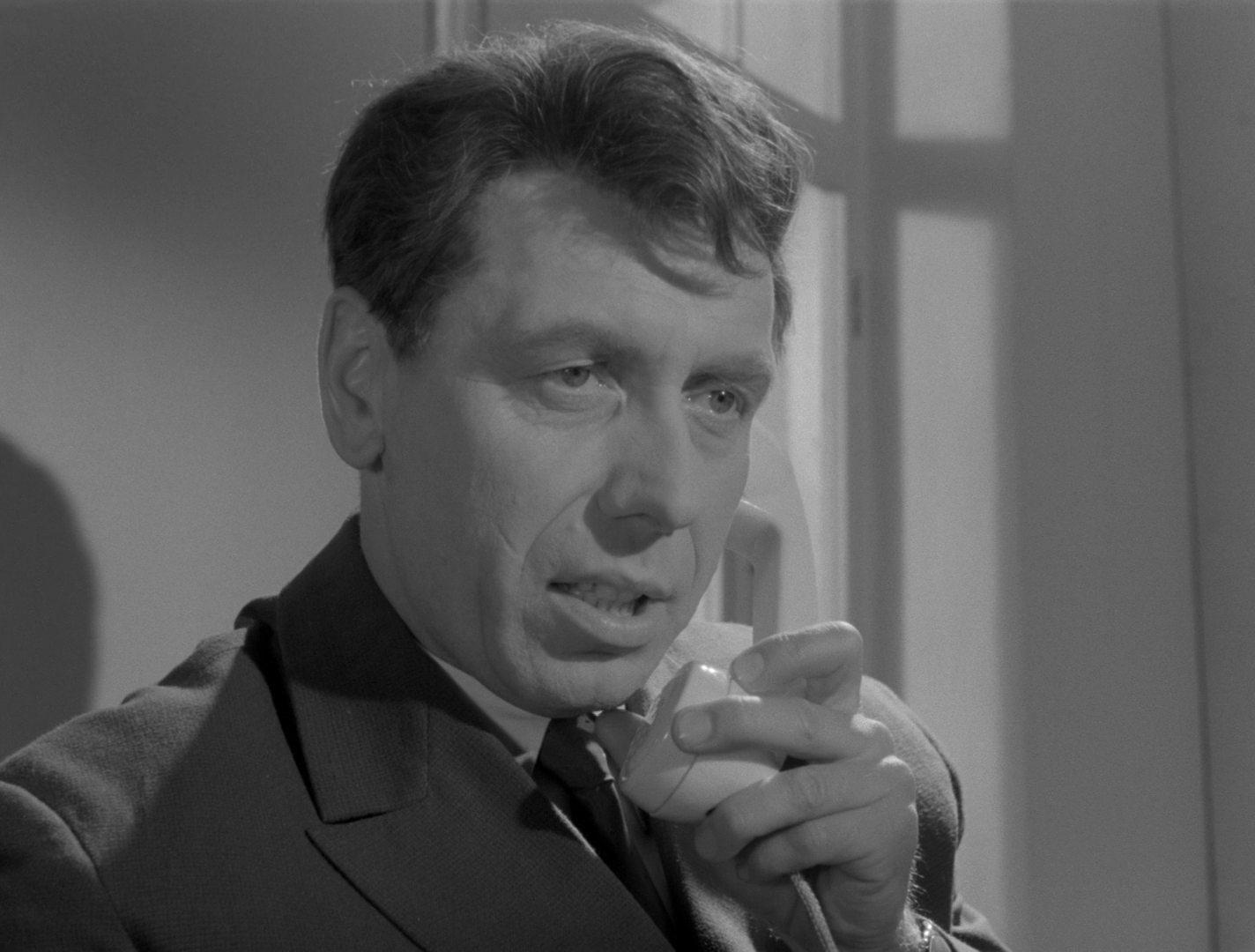 Кадр из фильма Приходите завтра (1963)