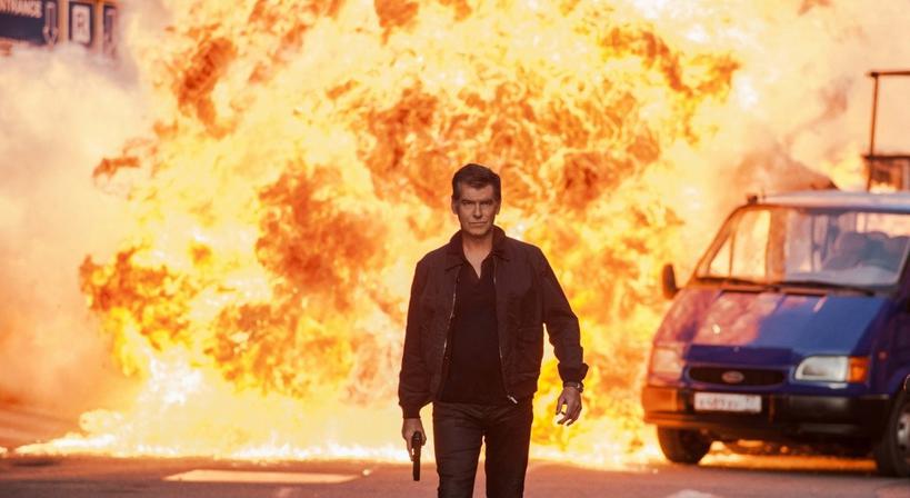 Кадр из фильма Человек ноября / The November Man (2014)