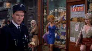 Кадры из фильма Нежная Ирма / Irma La Douce (1963)